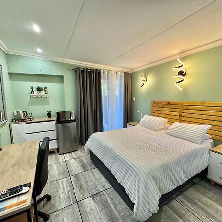 Echo Mountain Inn (Adults Only) 塔巴津比 外观 照片
